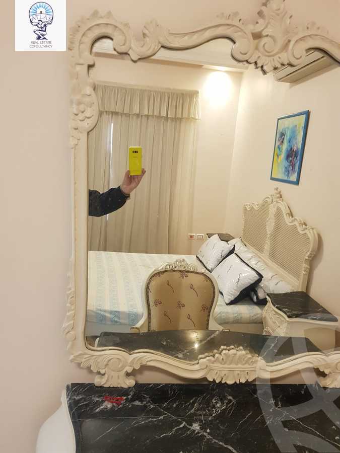 https://aqarmap.com.eg/en/listing/6042082-for-rent-cairo-new-cairo-compounds-hayati-residence