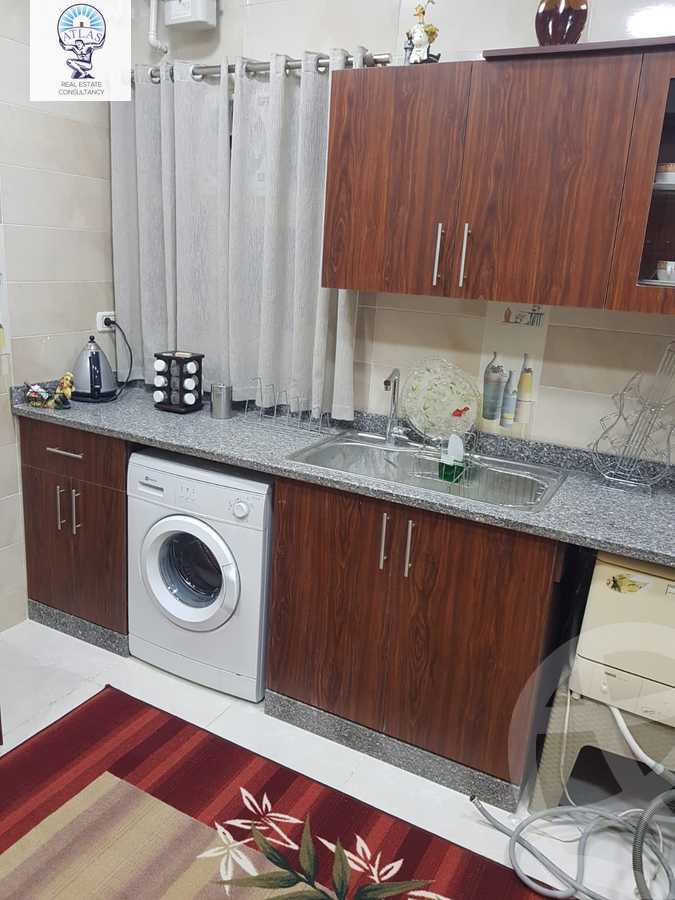 https://aqarmap.com.eg/en/listing/6042082-for-rent-cairo-new-cairo-compounds-hayati-residence