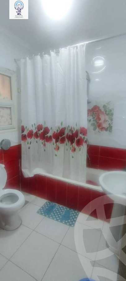 https://aqarmap.com.eg/en/listing/6042519-for-rent-cairo-new-cairo-compounds-madinet-el-sahafyeen