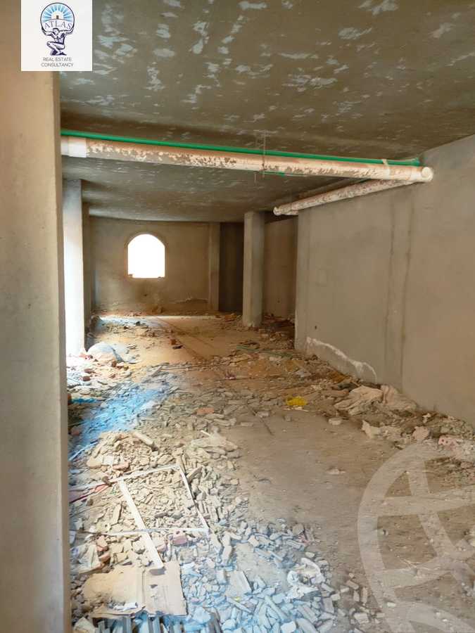 https://aqarmap.com.eg/en/listing/6043037-for-sale-cairo-new-cairo-compounds-el-mostashareen-compound