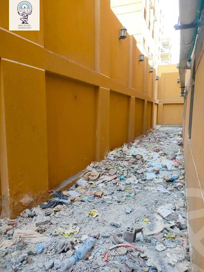 https://aqarmap.com.eg/en/listing/6043037-for-sale-cairo-new-cairo-compounds-el-mostashareen-compound