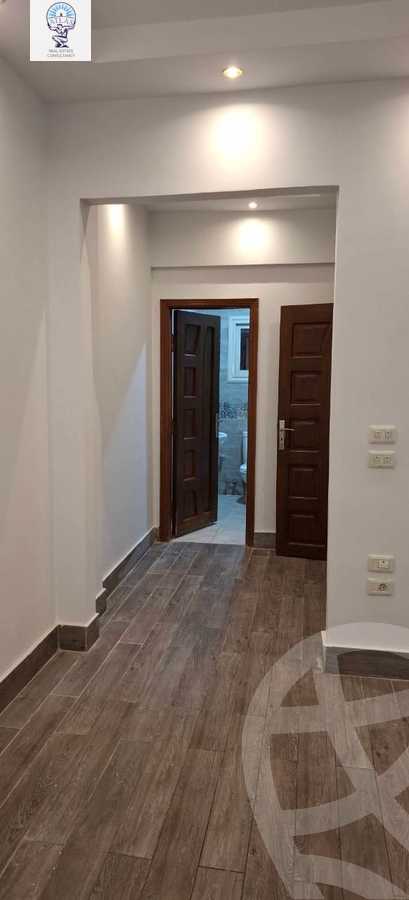 https://aqarmap.com.eg/en/listing/6048796-for-rent-cairo-new-cairo-el-yassamin-el-yasmeen-7-rahim-square