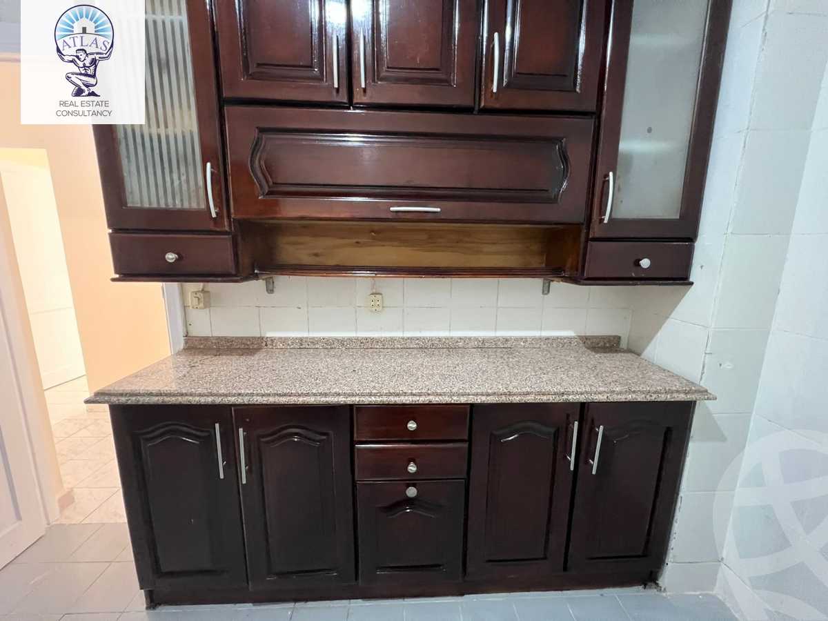 https://aqarmap.com.eg/en/listing/6051545-for-rent-cairo-new-cairo-lrhb-city-phase-1