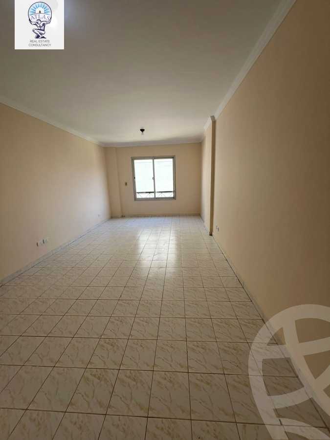 https://aqarmap.com.eg/en/listing/6051545-for-rent-cairo-new-cairo-lrhb-city-phase-1