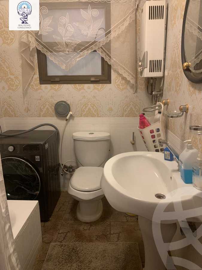https://aqarmap.com.eg/en/listing/6058984-for-rent-cairo-new-cairo-lrhb-city-phase-1