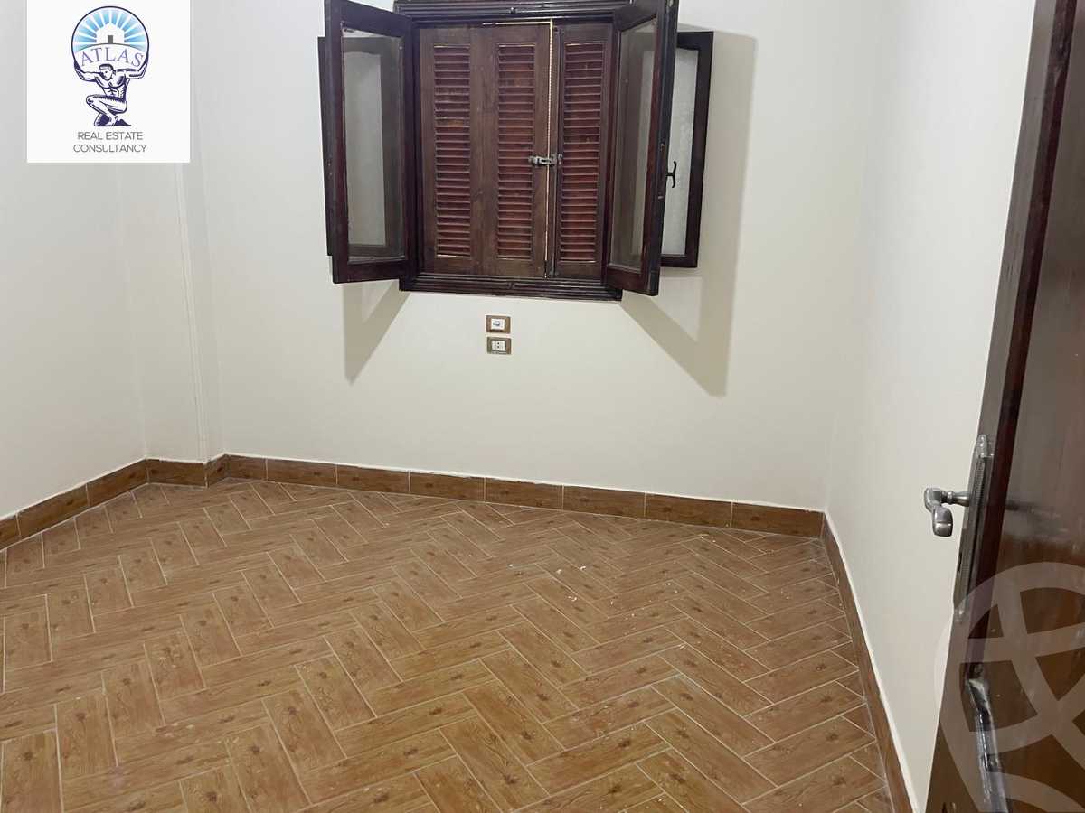 https://aqarmap.com.eg/en/listing/6065878-for-rent-cairo-new-cairo-ganob-el-akadamiya-south-academy-b-taha-hussein-st