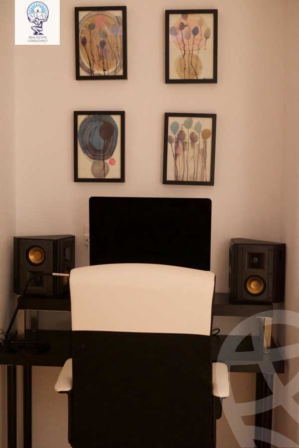 https://aqarmap.com.eg/ar/listing/6084237-for-sale-cairo-new-cairo-compounds-kmbwnd-fyldj-jyt-blm-hylz
