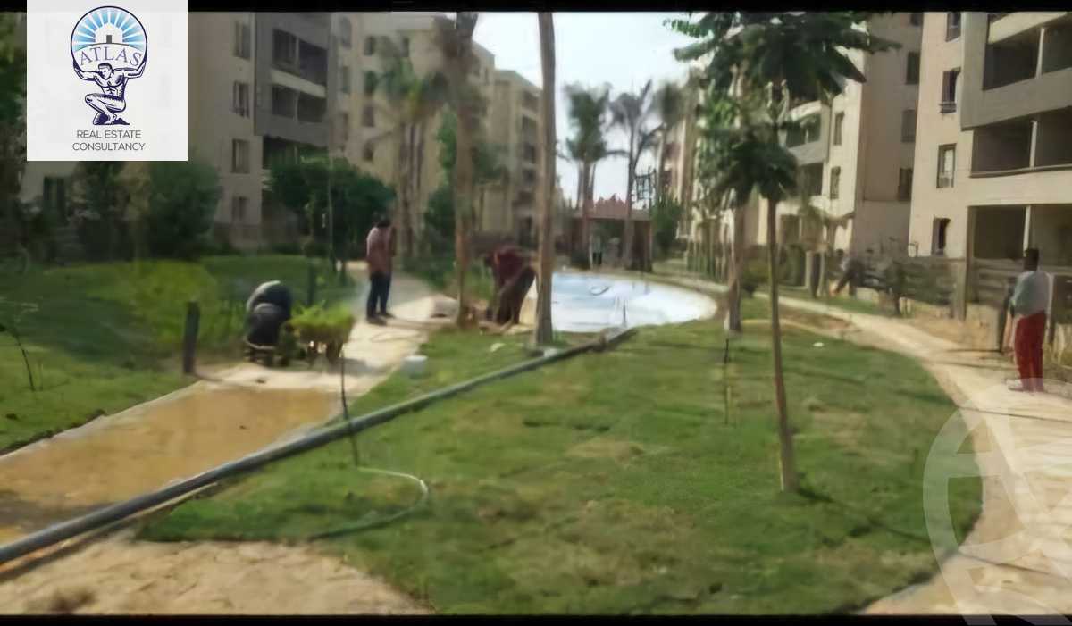 https://aqarmap.com.eg/en/listing/6084388-for-sale-cairo-new-cairo-compounds-the-square