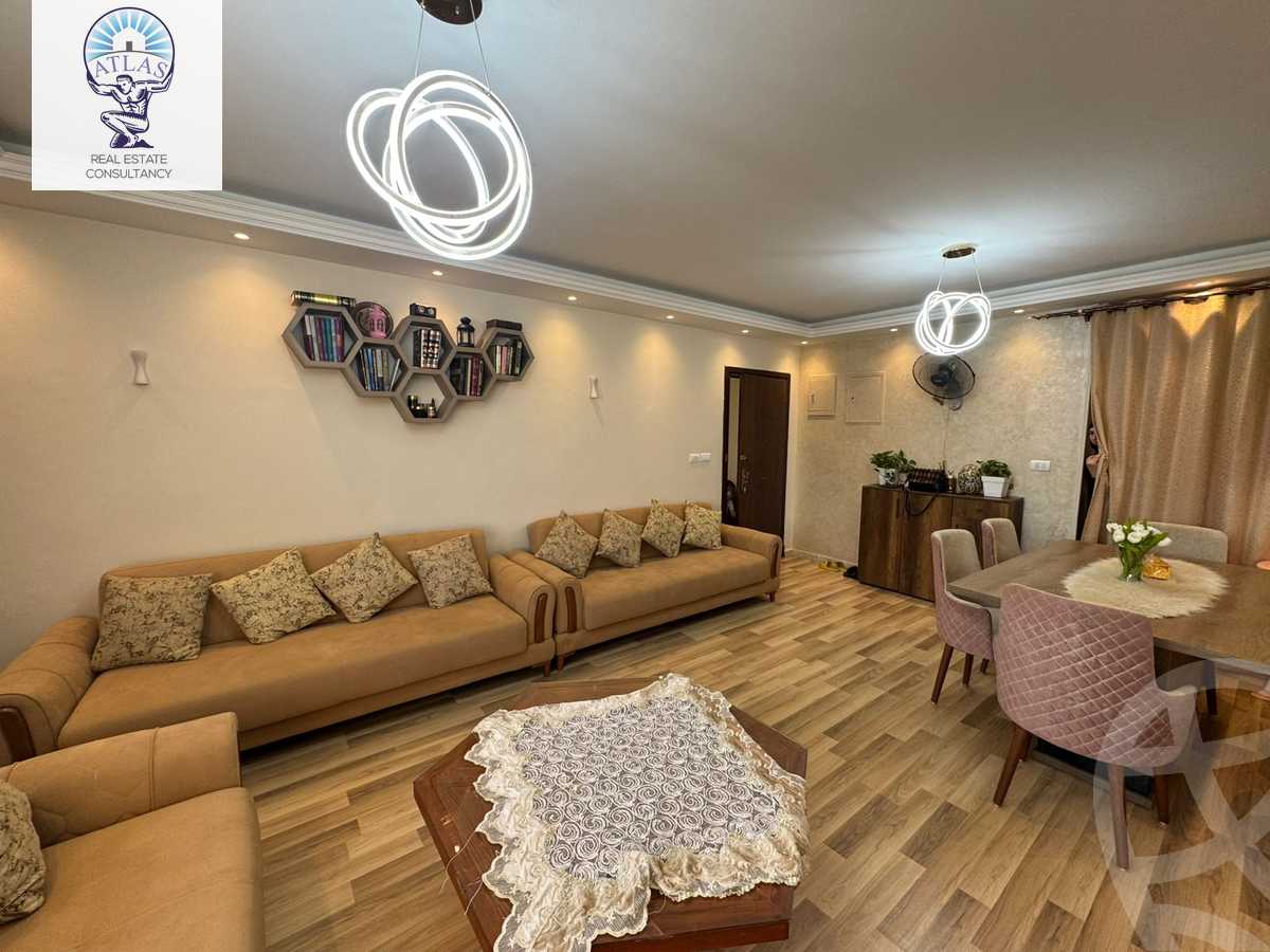 https://aqarmap.com.eg/en/listing/6085731-for-sale-cairo-new-cairo-lrhb-city-phase-4-mohammed-farid-st