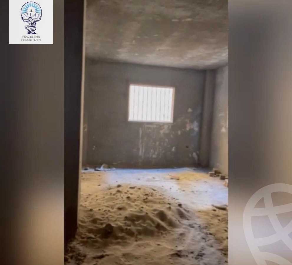https://aqarmap.com.eg/ar/listing/6085845-for-sale-cairo-new-cairo-el-narges-el-narges-omarat-mohamed-sabry-abu-alam-st