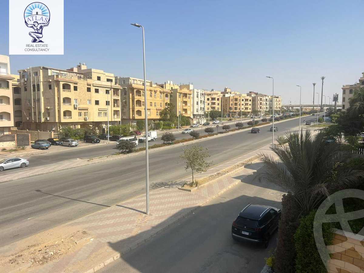 https://aqarmap.com.eg/en/listing/6089223-for-sale-cairo-new-cairo-compounds-kmbwnd-ldf-lwtny