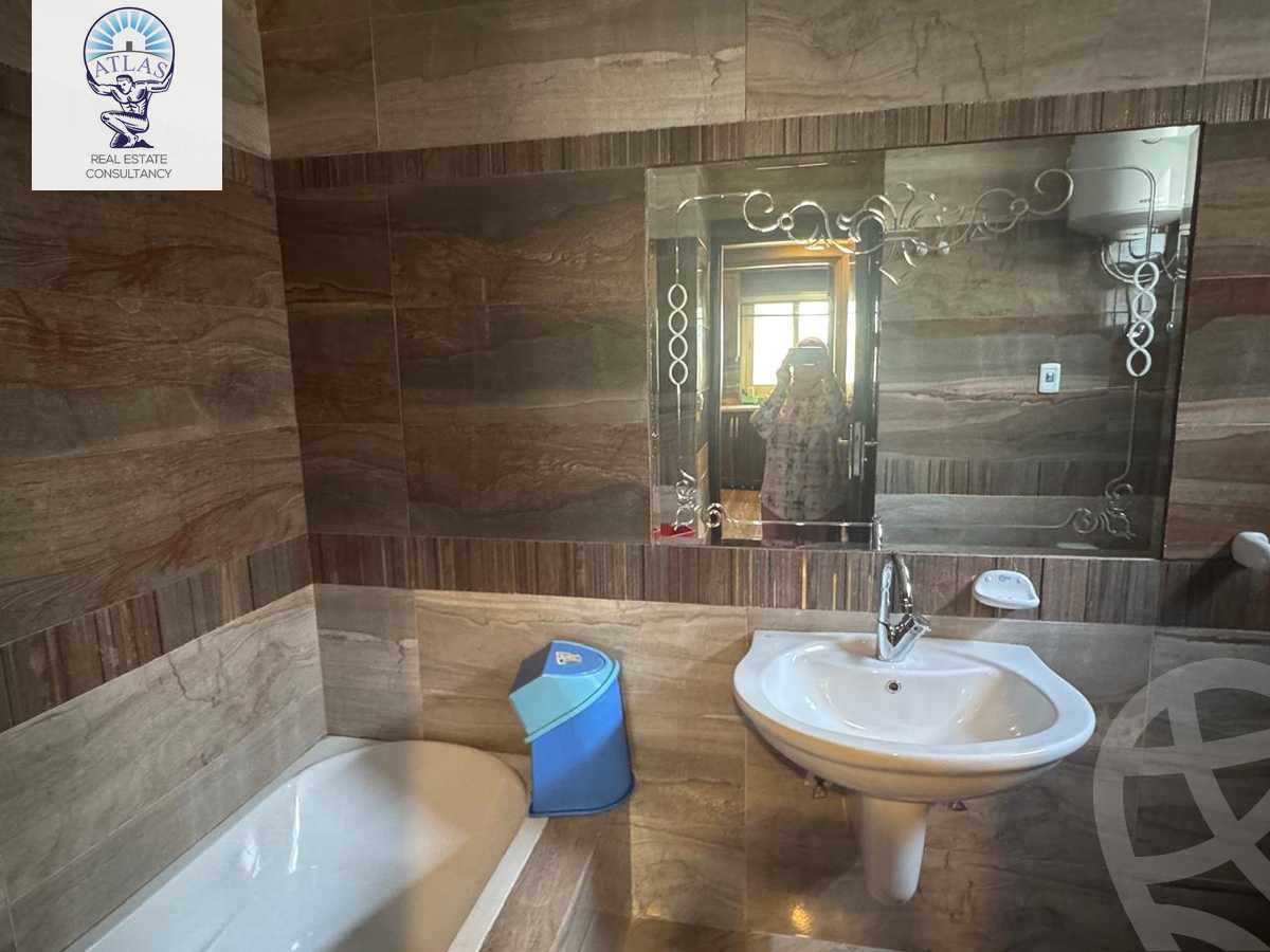 https://aqarmap.com.eg/en/listing/6094073-for-rent-cairo-new-cairo-el-ahyaa-fifth-neighborhood-street-10