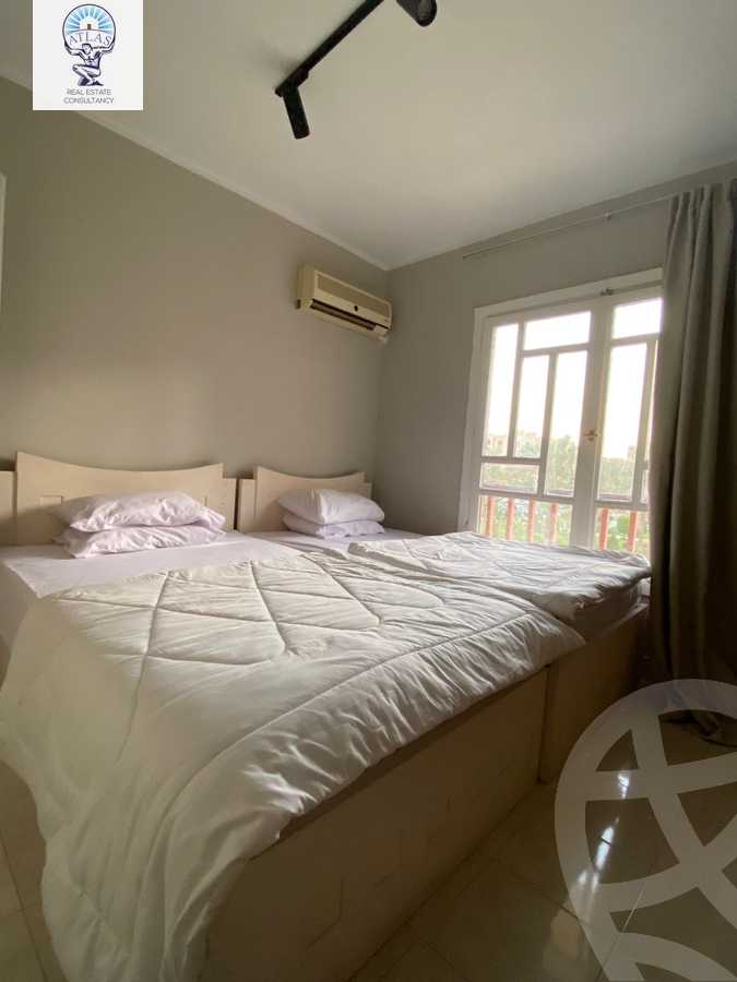 https://aqarmap.com.eg/en/listing/6098968-for-rent-cairo-new-cairo-lrhb-city-phase-5-talaat-mostafa-st