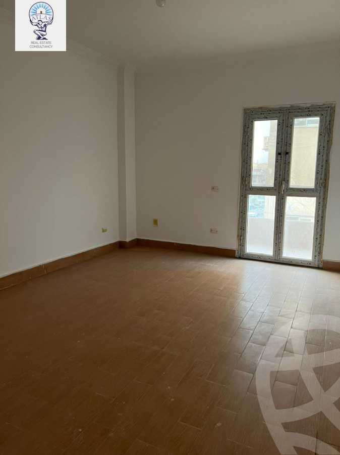 https://aqarmap.com.eg/ar/listing/6099029-for-rent-cairo-new-cairo-el-ahyaa-fifth-neighborhood-akhnaton-st