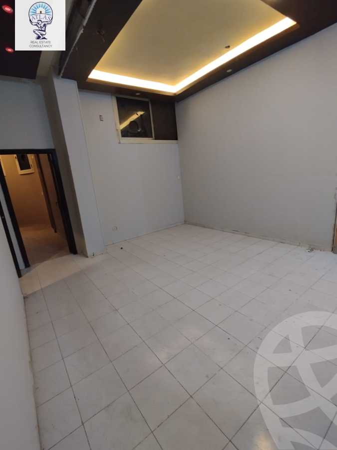 https://aqarmap.com.eg/en/listing/6099136-for-rent-cairo-new-cairo-el-ahyaa-first-neighborhood-street-1