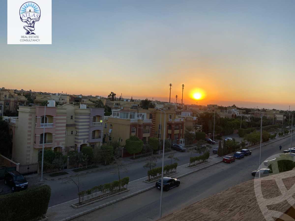 https://aqarmap.com.eg/en/listing/6138083-for-sale-cairo-new-cairo-compounds-el-zahwa