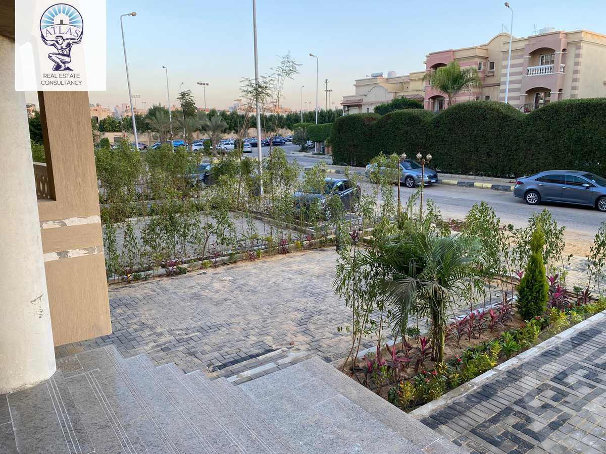 https://aqarmap.com.eg/en/listing/6138083-for-sale-cairo-new-cairo-compounds-el-zahwa