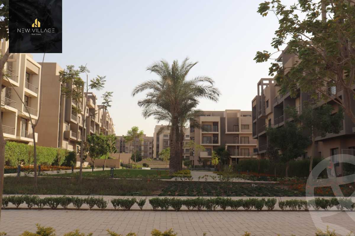 https://aqarmap.com.eg/en/listing/4140329-for-sale-cairo-new-cairo-compounds-fyfth-skwyr-mwl-lmrsm-llttwyr