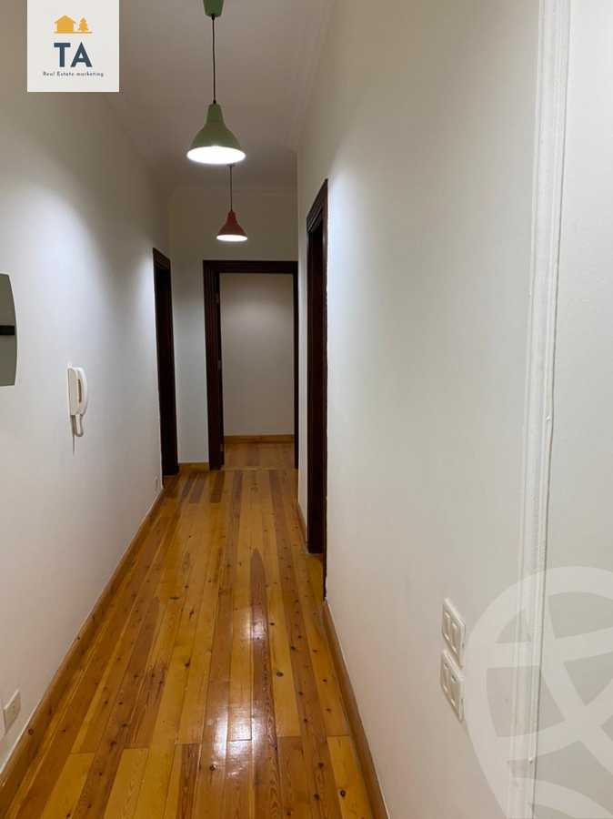 https://aqarmap.com.eg/ar/listing/3740824-for-sale-cairo-el-sheikh-zayed-city-compounds-in-sheikh-zayed-beverly-hills