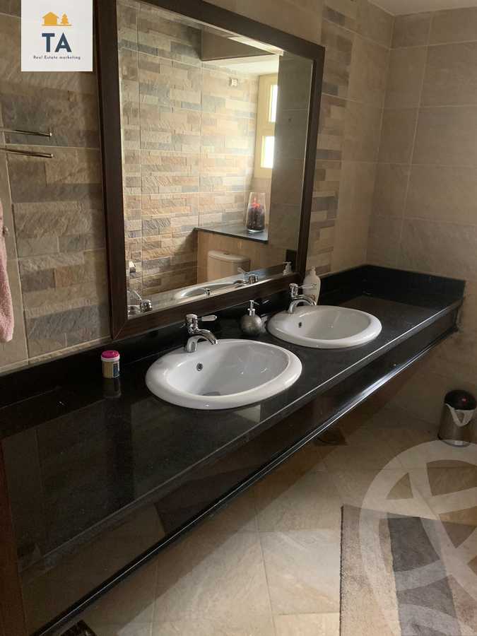 https://aqarmap.com.eg/ar/listing/3800716-for-sale-cairo-el-sheikh-zayed-city-compounds-in-sheikh-zayed-opera-city