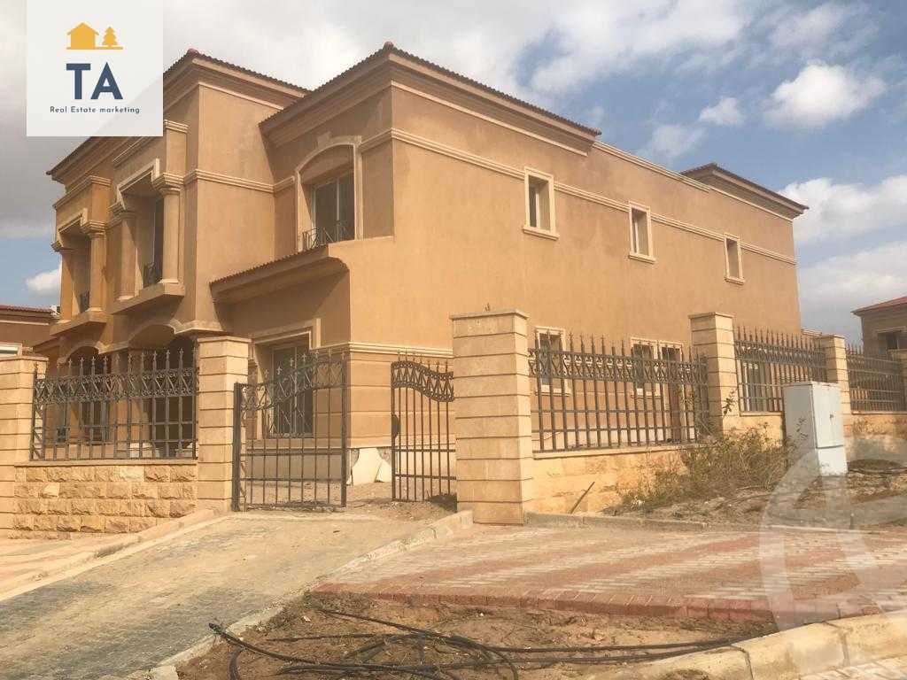 https://aqarmap.com.eg/ar/listing/3892876-for-sale-cairo-el-sheikh-zayed-city-compounds-in-sheikh-zayed-royal-meadows
