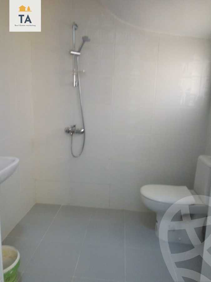 https://aqarmap.com.eg/ar/listing/3905104-for-sale-cairo-el-sheikh-zayed-city-compounds-in-sheikh-zayed-royal-meadows