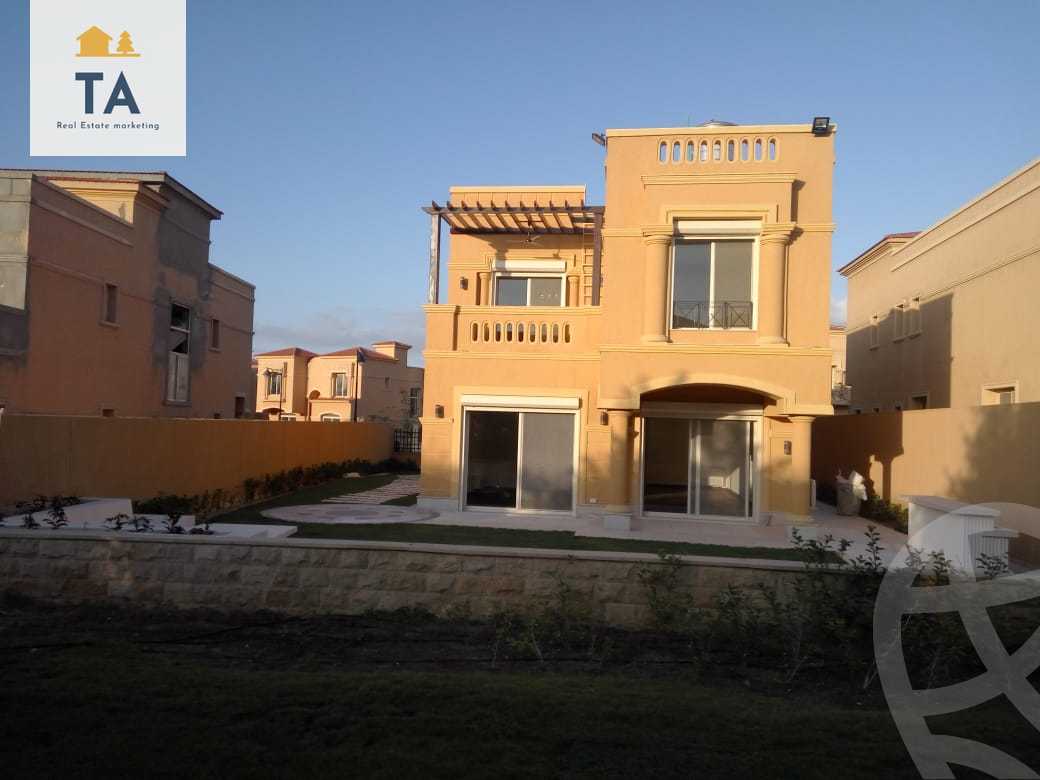 https://aqarmap.com.eg/ar/listing/3905104-for-sale-cairo-el-sheikh-zayed-city-compounds-in-sheikh-zayed-royal-meadows