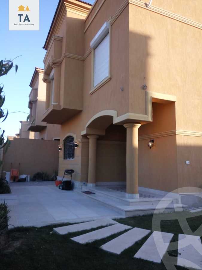https://aqarmap.com.eg/ar/listing/3905104-for-sale-cairo-el-sheikh-zayed-city-compounds-in-sheikh-zayed-royal-meadows