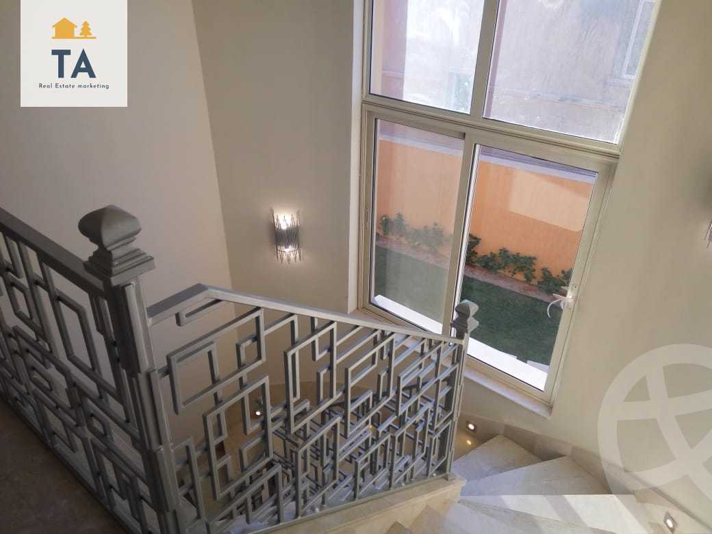https://aqarmap.com.eg/ar/listing/3905104-for-sale-cairo-el-sheikh-zayed-city-compounds-in-sheikh-zayed-royal-meadows