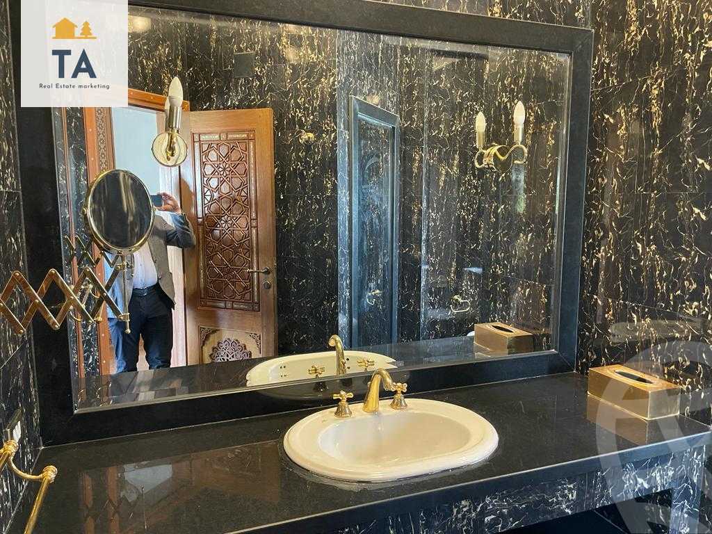 https://aqarmap.com.eg/ar/listing/3944199-for-sale-cairo-el-sheikh-zayed-city-compounds-in-sheikh-zayed-tara