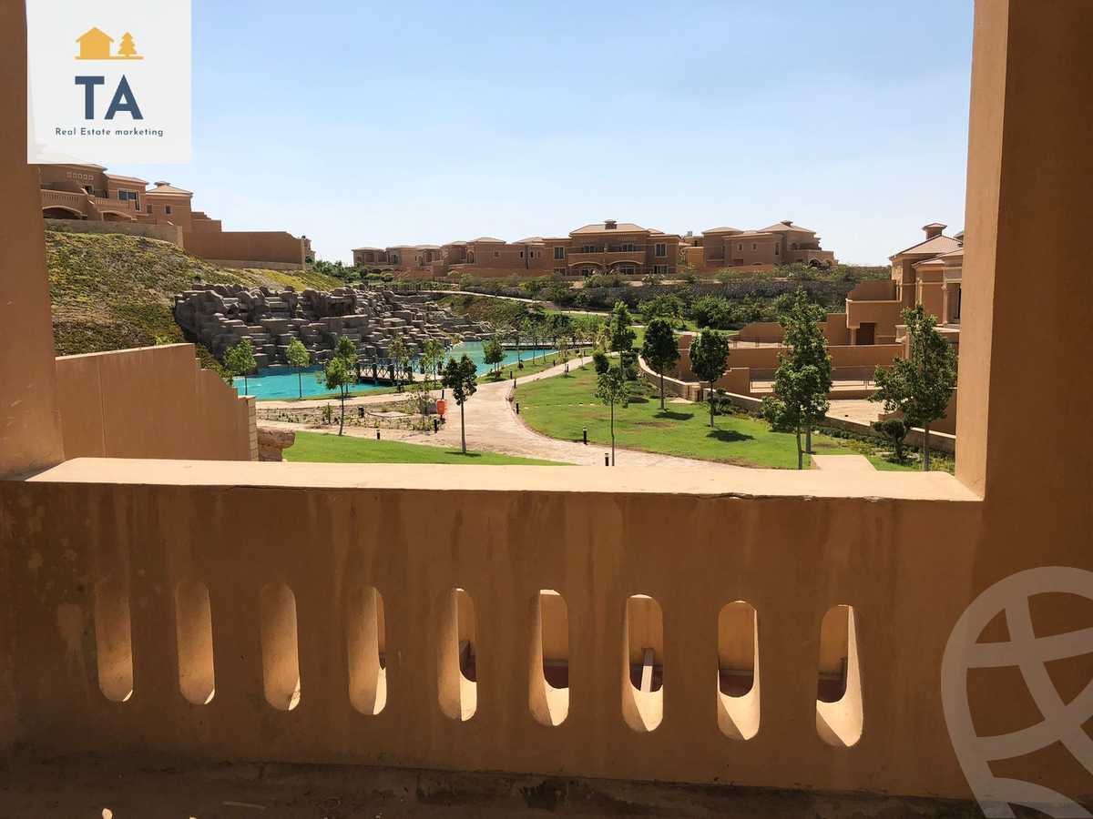 https://aqarmap.com.eg/ar/listing/3949901-for-sale-cairo-el-sheikh-zayed-city-compounds-in-sheikh-zayed-royal-meadows