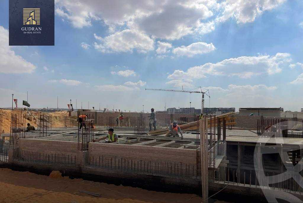 https://aqarmap.com.eg/en/listing/4010812-for-sale-cairo-el-sheikh-zayed-city-compounds-in-sheikh-zayed-genova