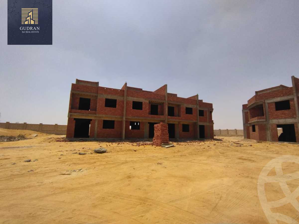 https://aqarmap.com.eg/en/listing/4206037-for-sale-cairo-el-sheikh-zayed-city-compounds