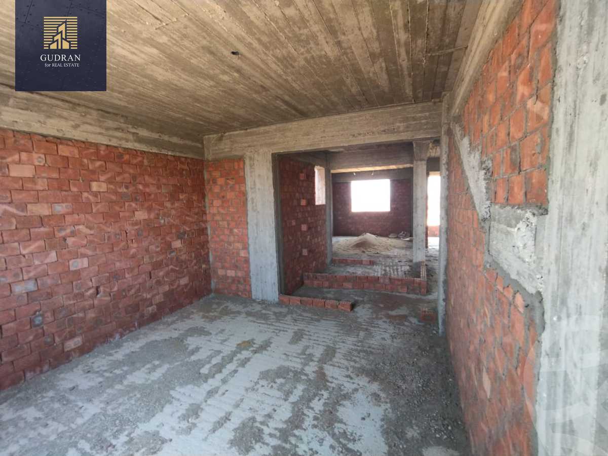 https://aqarmap.com.eg/en/listing/4206037-for-sale-cairo-el-sheikh-zayed-city-compounds