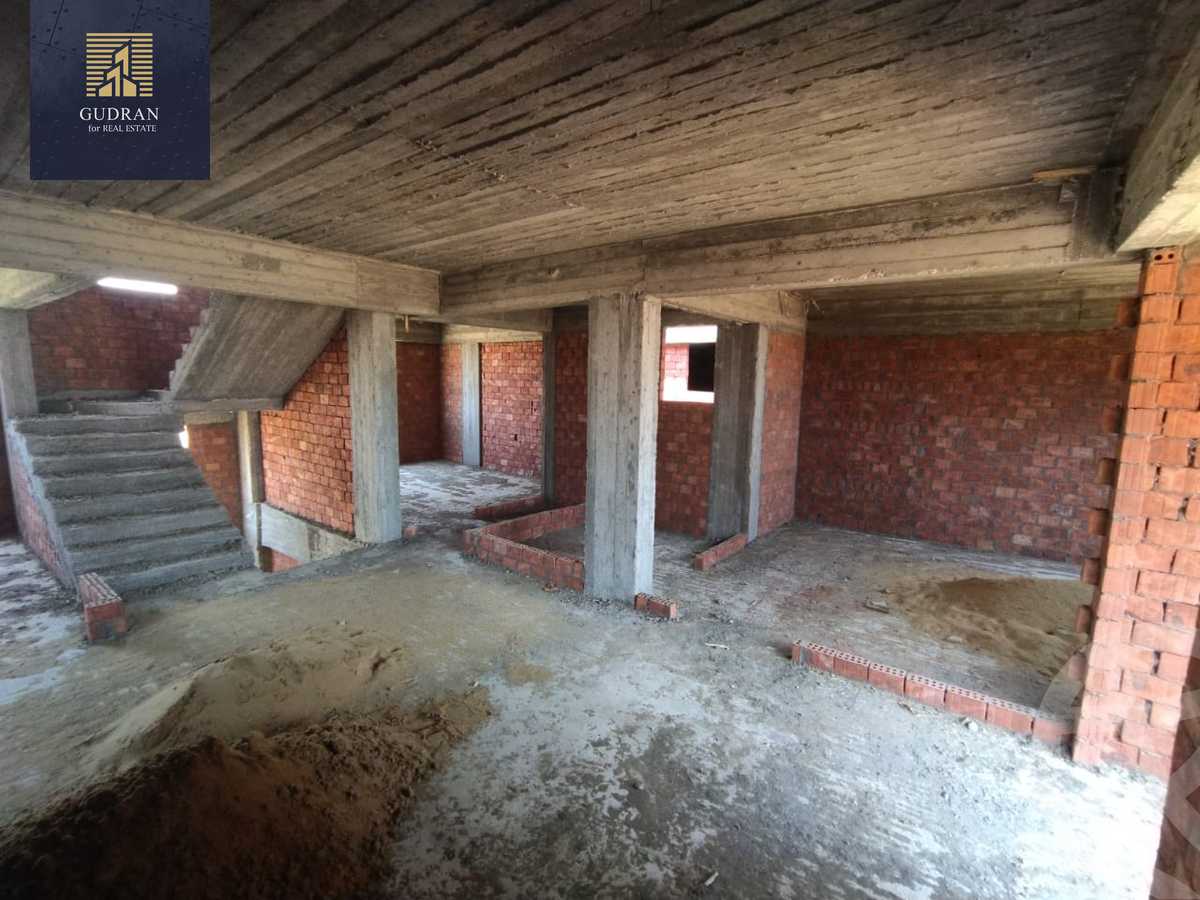 https://aqarmap.com.eg/en/listing/4206037-for-sale-cairo-el-sheikh-zayed-city-compounds