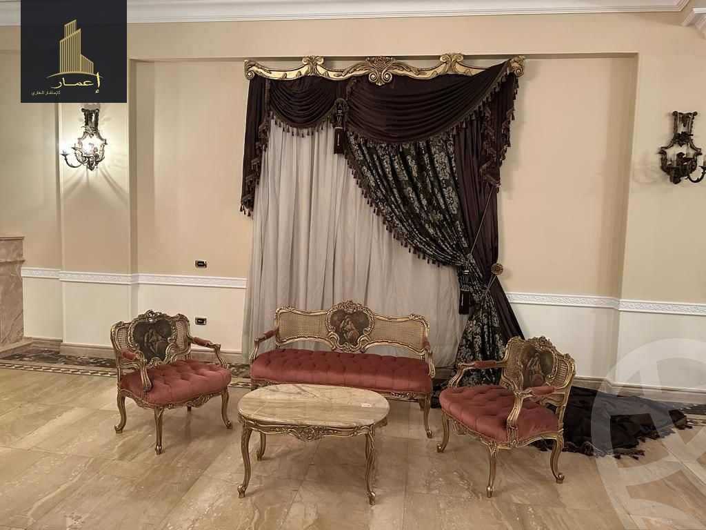 https://aqarmap.com.eg/ar/listing/4130602-for-sale-cairo-new-cairo-ltjm-lkhms-el-ahyaa-first-neighborhood-street-1