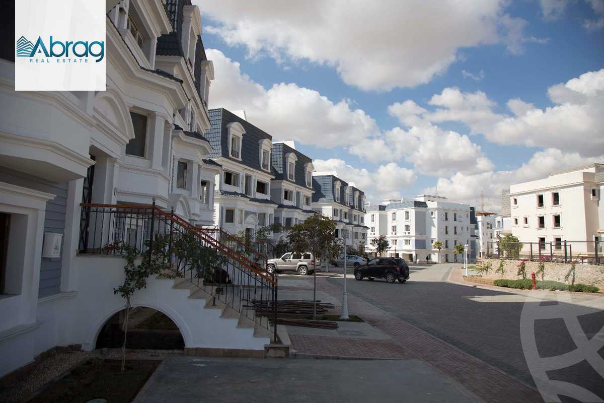 https://aqarmap.com.eg/en/listing/4348176-for-sale-cairo-6th-of-october-compounds-mountain-view-october-park