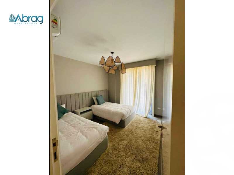 https://aqarmap.com.eg/ar/listing/4616171-for-sale-cairo-el-sheikh-zayed-city-compounds-kmbwnd-fyldj-wyst-dr-llttwyr