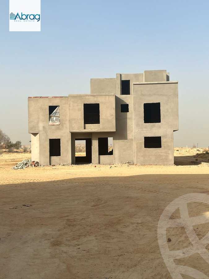 https://aqarmap.com.eg/ar/listing/5007876-for-sale-cairo-el-sheikh-zayed-city-lshykh-zyd-ljdyd-park-valley-royal-compound-efid