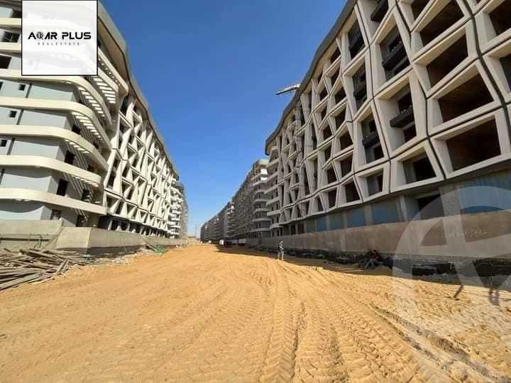 https://aqarmap.com.eg/ar/listing/4301772-for-sale-cairo-new-administrative-capital-r7-midtown-sky