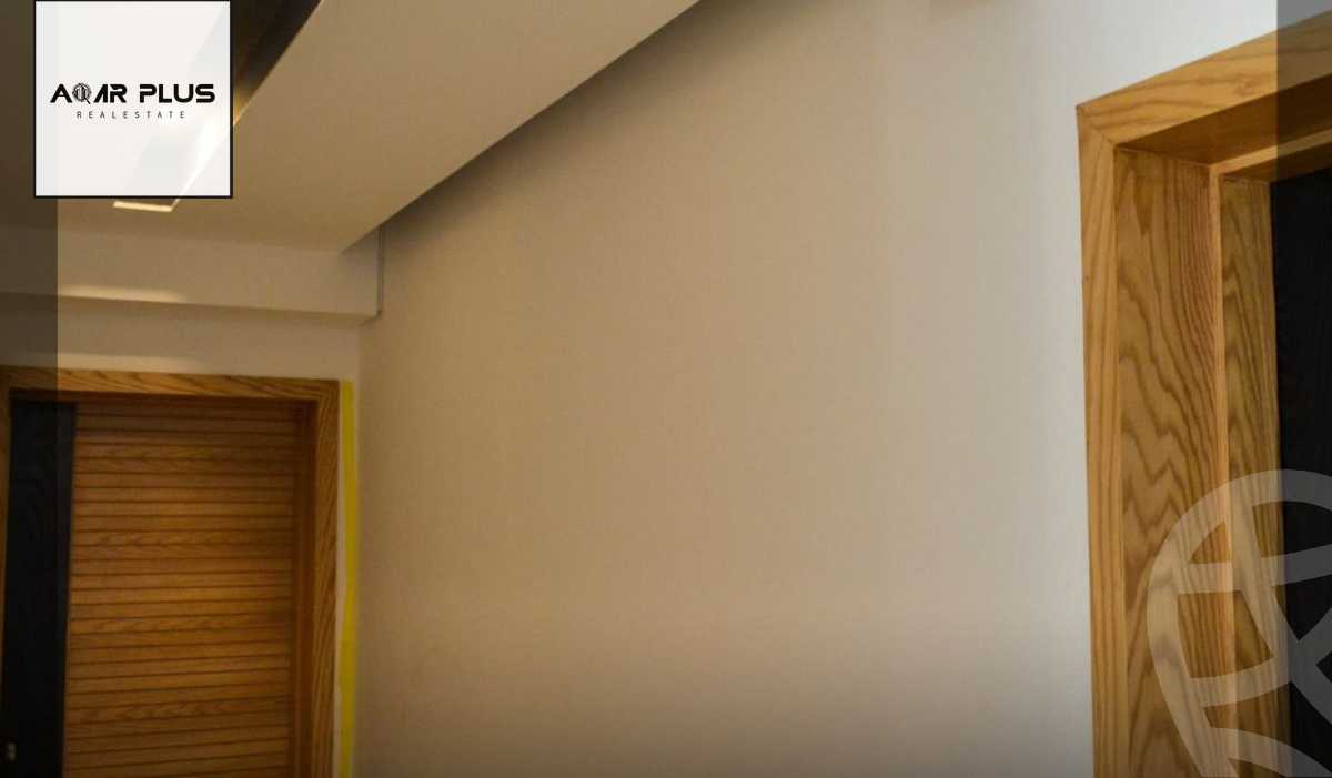 https://aqarmap.com.eg/ar/listing/4301772-for-sale-cairo-new-administrative-capital-r7-midtown-sky