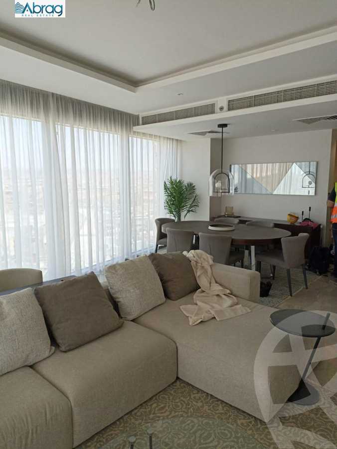 https://aqarmap.com.eg/ar/listing/3624467-for-sale-cairo-el-sheikh-zayed-city-compounds-brj-zyd-wr-llttwyr