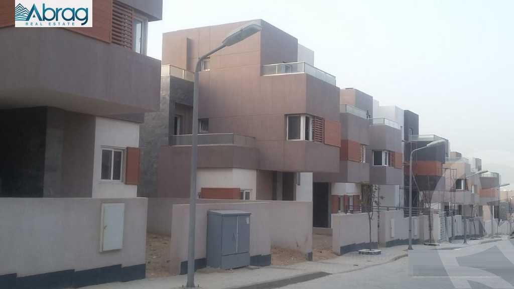 https://aqarmap.com.eg/ar/listing/3796608-for-sale-cairo-el-sheikh-zayed-city-compounds-in-sheikh-zayed-zayed-regency