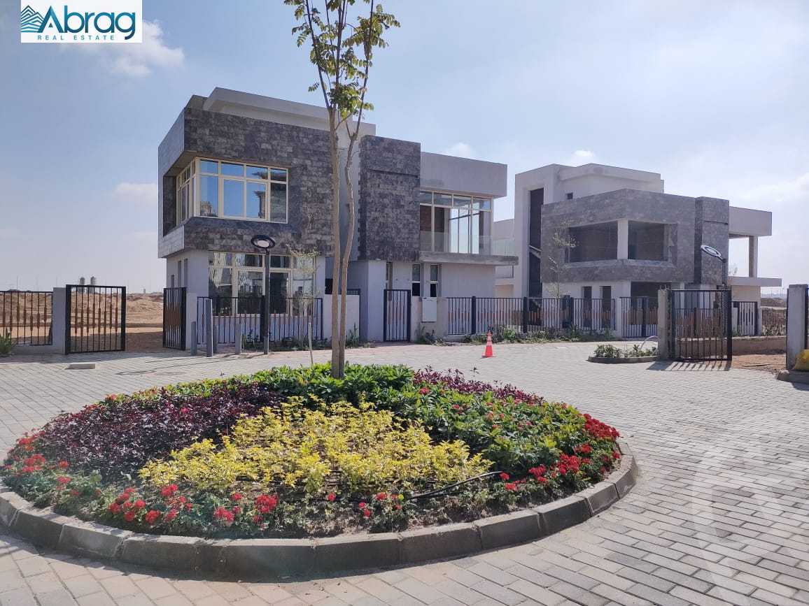 https://aqarmap.com.eg/en/listing/4071188-for-sale-cairo-6th-of-october-compound-sun-capital