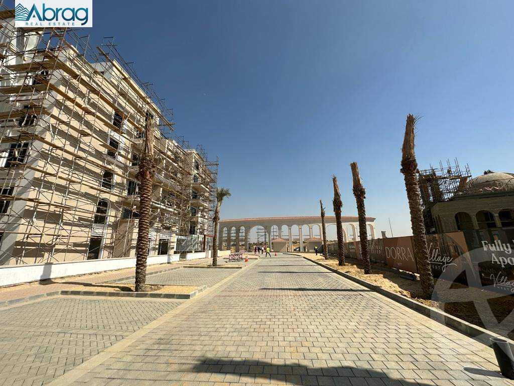 https://aqarmap.com.eg/en/listing/4101423-for-sale-cairo-el-sheikh-zayed-city-compounds-kmbwnd-fyldj-wyst-dr-llttwyr
