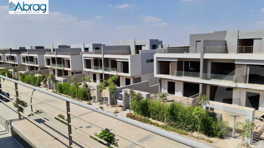 https://aqarmap.com.eg/en/listing/4277637-for-sale-cairo-el-sheikh-zayed-city-compounds-in-sheikh-zayed-el-patio-zahraa