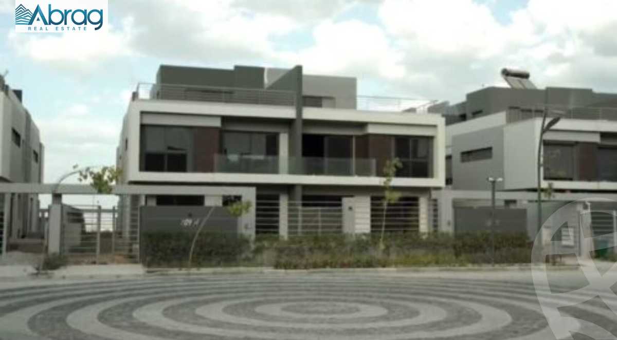 https://aqarmap.com.eg/en/listing/4277637-for-sale-cairo-el-sheikh-zayed-city-compounds-in-sheikh-zayed-el-patio-zahraa