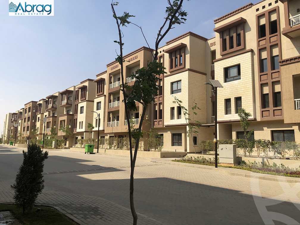 https://aqarmap.com.eg/en/listing/4327027-for-sale-cairo-6th-of-october-compound-green-5