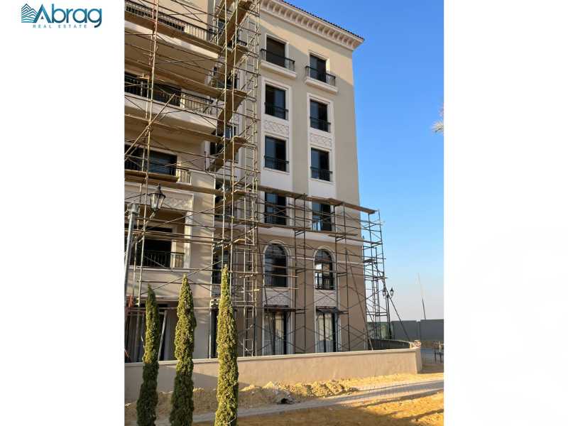 https://aqarmap.com.eg/en/listing/4362608-for-sale-cairo-el-sheikh-zayed-city-compounds-kmbwnd-fyldj-wyst-dr-llttwyr