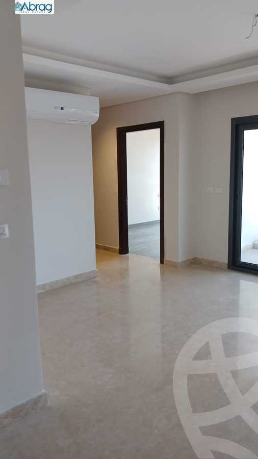 https://aqarmap.com.eg/ar/listing/5000843-for-rent-cairo-el-sheikh-zayed-city-compounds-zyd-wr-llttwyr-z-tower